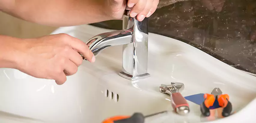 Bathtub Faucet Replacement in La Mesa